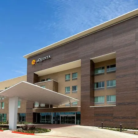 La Quinta Round Rock East Hotel